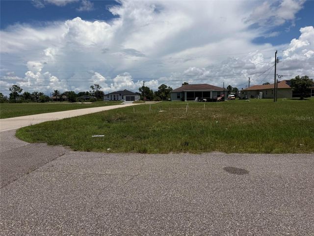 2829 NE 5TH AVENUE, Cape Coral, FL 33909