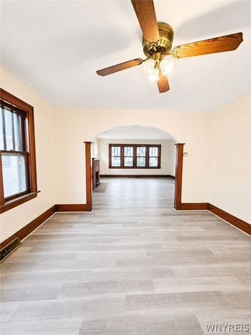 31 Dartmouth Avenue, Buffalo, NY 14215