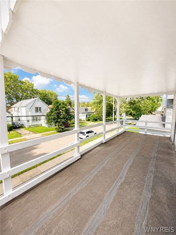 31 Dartmouth Avenue, Buffalo, NY 14215