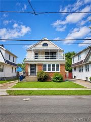 31 Dartmouth Avenue, Buffalo, NY 14215