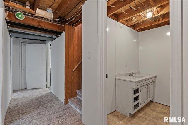 1610 WISCONSIN Street, Le Claire, IA 52753