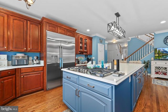 7969 PINNACLE RIDGE DR, Manassas, VA 20112