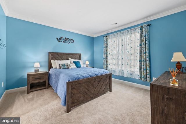 7969 PINNACLE RIDGE DR, Manassas, VA 20112