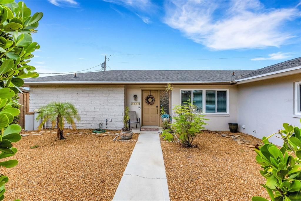 1301 LAKESIDE DRIVE, Venice, FL 34293