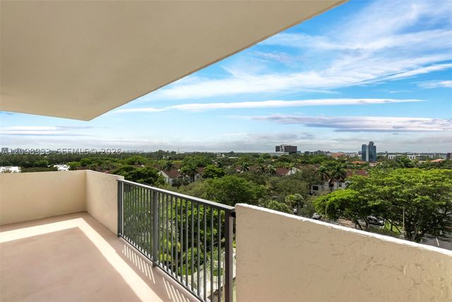 3200 Port Royale Dr N 806, Fort Lauderdale, FL 33308