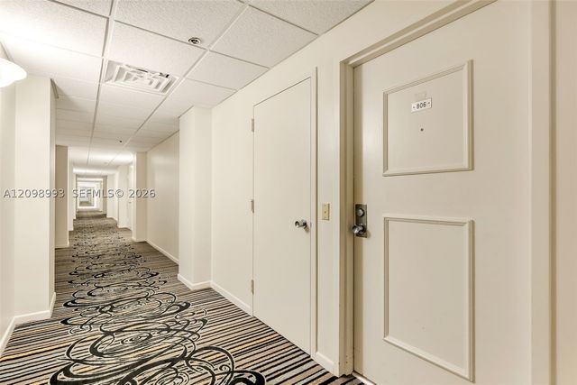 3200 Port Royale Dr N 806, Fort Lauderdale, FL 33308