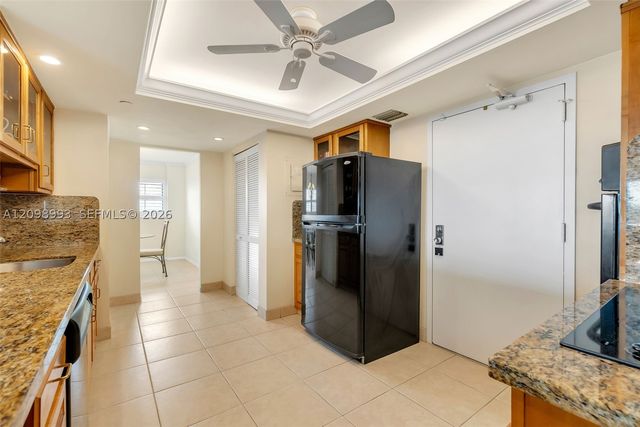 3200 Port Royale Dr N 806, Fort Lauderdale, FL 33308