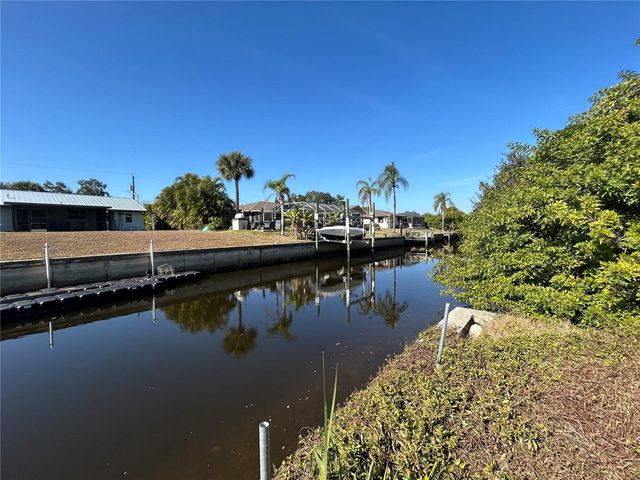 3285 SANTA BARBARA DR, Punta Gorda, FL 33983