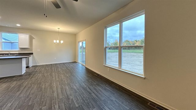 3134 Apple Blossom Way, Monroe, MI 48161