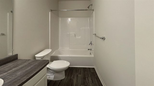 3134 Apple Blossom Way, Monroe, MI 48161