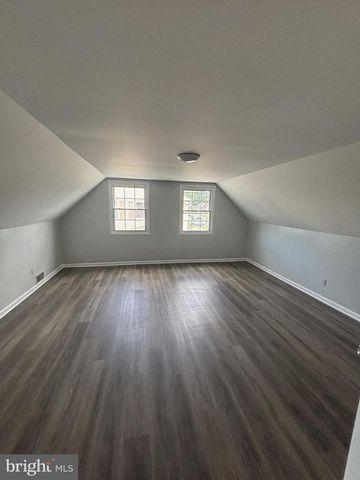 41 MESSENGER LN, Willingboro, NJ 08046
