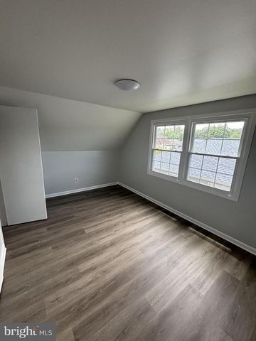 41 MESSENGER LN, Willingboro, NJ 08046