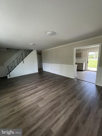 41 MESSENGER LN, Willingboro, NJ 08046