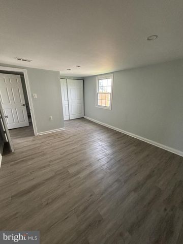 41 MESSENGER LN, Willingboro, NJ 08046