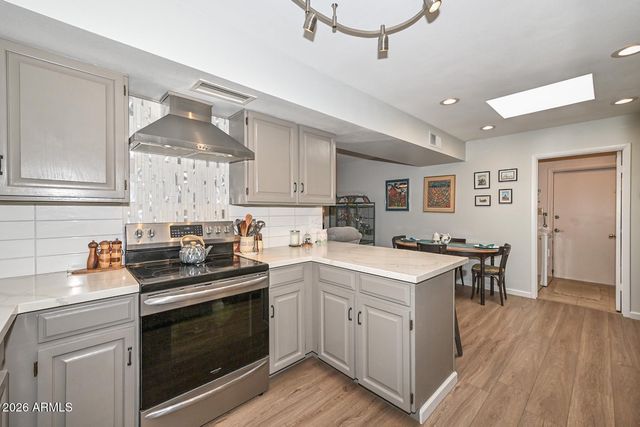 6237 N 22ND Drive, Phoenix, AZ 85015