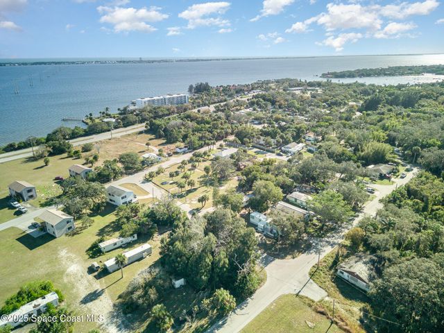 1852 Wabun Street NE, Palm Bay, FL 32905