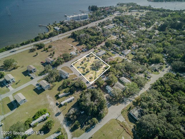 1852 Wabun Street NE, Palm Bay, FL 32905