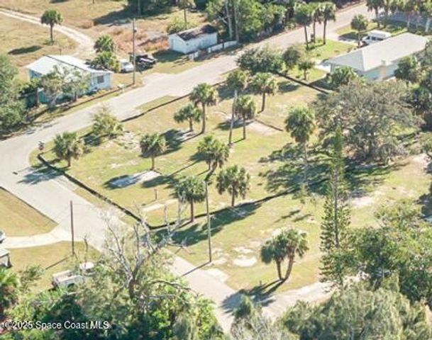 1852 Wabun Street NE, Palm Bay, FL 32905