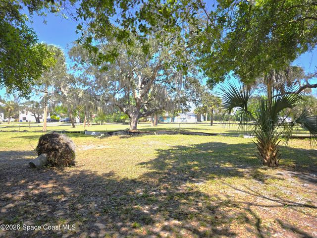 1852 Wabun Street NE, Palm Bay, FL 32905