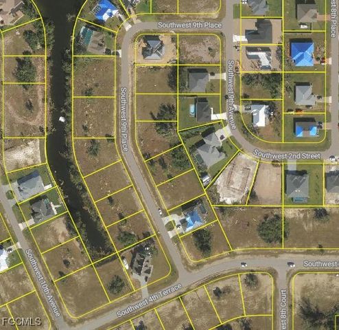 203 SW 9th PL, Cape Coral, FL 33991