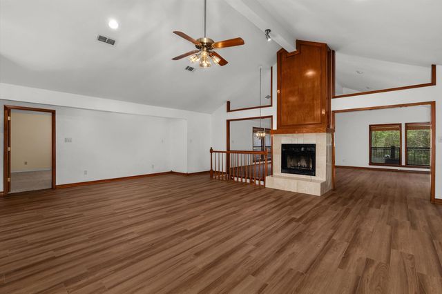 507 Woodway Lane, Longview, TX 75605