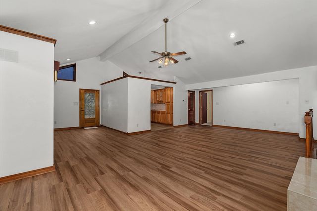 507 Woodway Lane, Longview, TX 75605