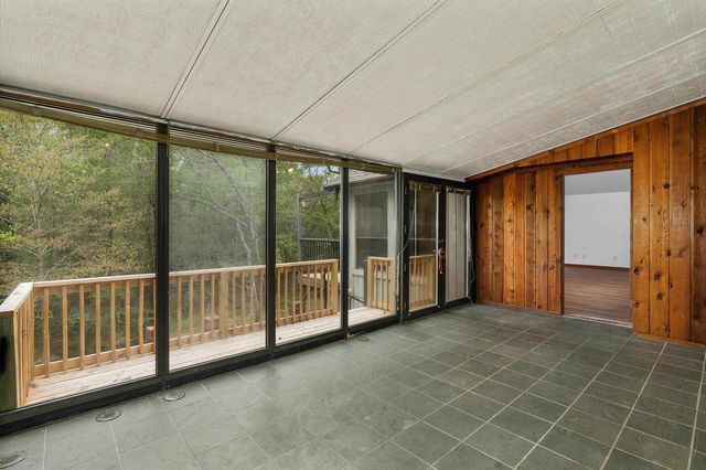 507 Woodway Lane, Longview, TX 75605