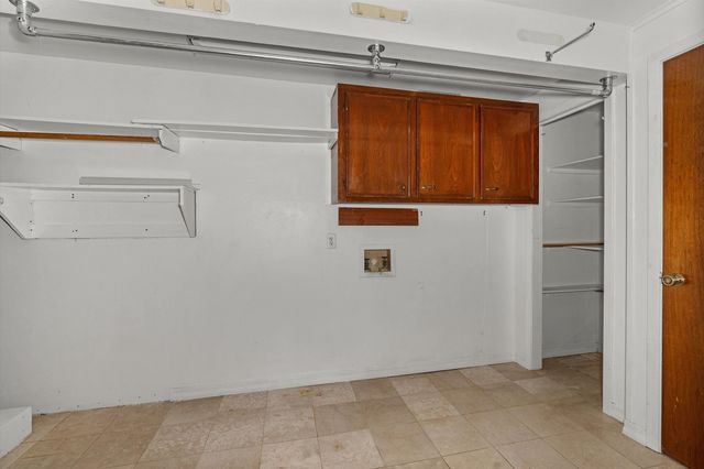 507 Woodway Lane, Longview, TX 75605