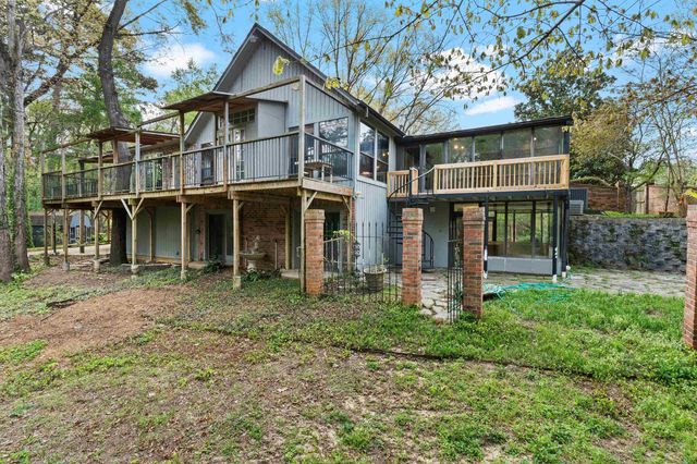 507 Woodway Lane, Longview, TX 75605