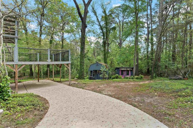 507 Woodway Lane, Longview, TX 75605