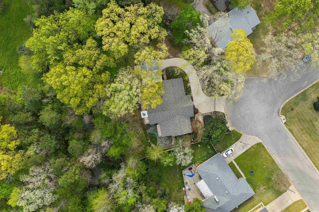 507 Woodway Lane, Longview, TX 75605