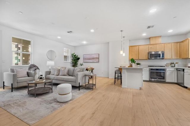 1610 Vendre Place, San Jose, CA 95131