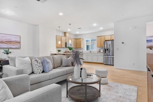 1610 Vendre Place, San Jose, CA 95131