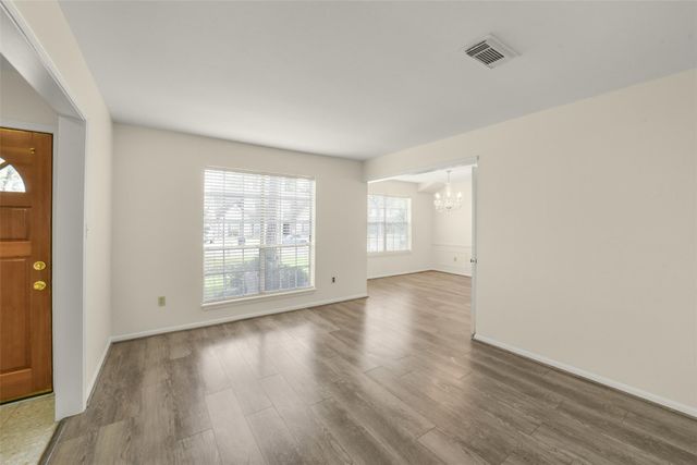 7818 Kleingreen Lane, Spring, TX 77379