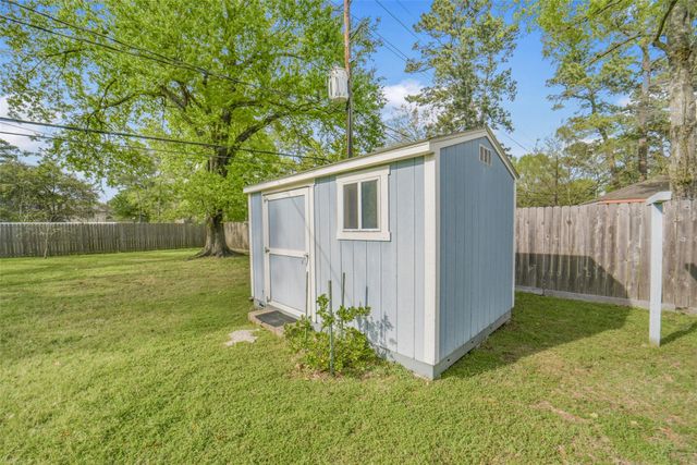 7818 Kleingreen Lane, Spring, TX 77379