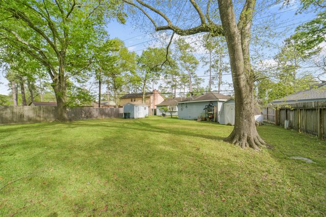 7818 Kleingreen Lane, Spring, TX 77379