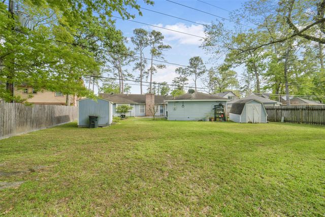 7818 Kleingreen Lane, Spring, TX 77379