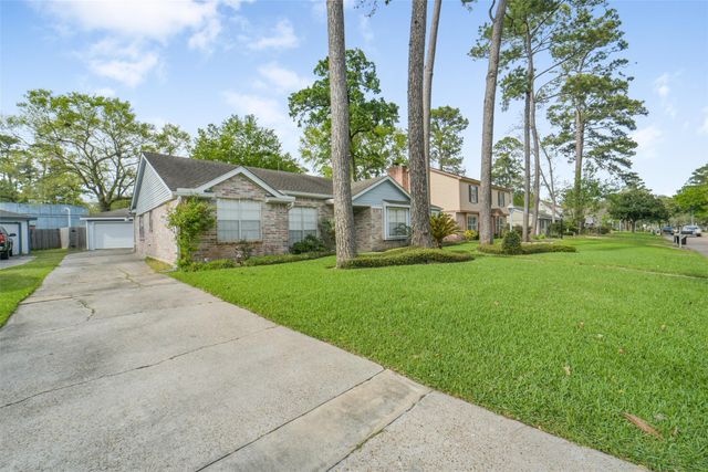 7818 Kleingreen Lane, Spring, TX 77379