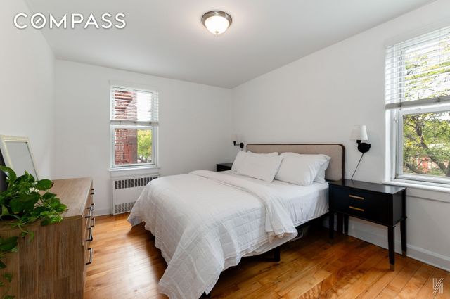 3955 51st St Apt 3G, New York City, NY 11377