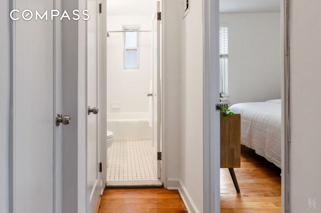 3955 51st St Apt 3G, New York City, NY 11377