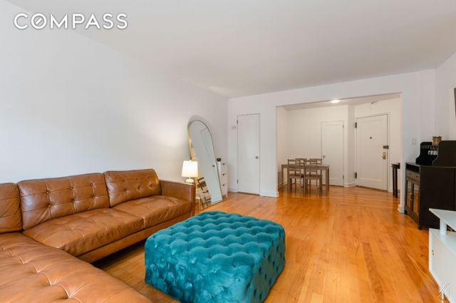 3955 51st St Apt 3G, New York City, NY 11377