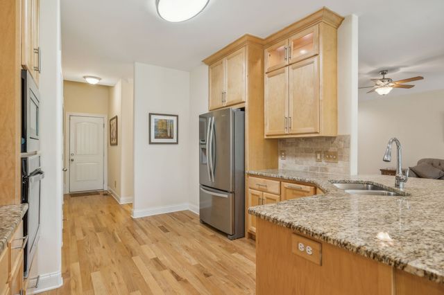 4135 Smotherman Ln, Hermitage, TN 37076