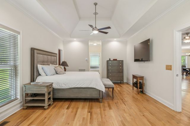 4135 Smotherman Ln, Hermitage, TN 37076