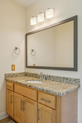 4135 Smotherman Ln, Hermitage, TN 37076