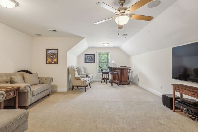 4135 Smotherman Ln, Hermitage, TN 37076