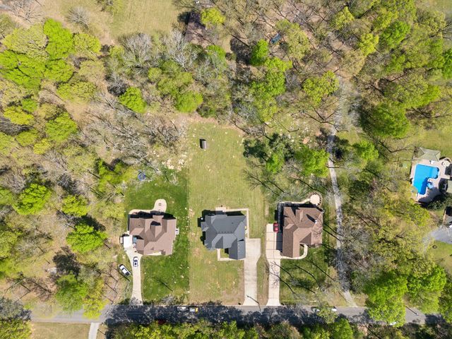 4135 Smotherman Ln, Hermitage, TN 37076