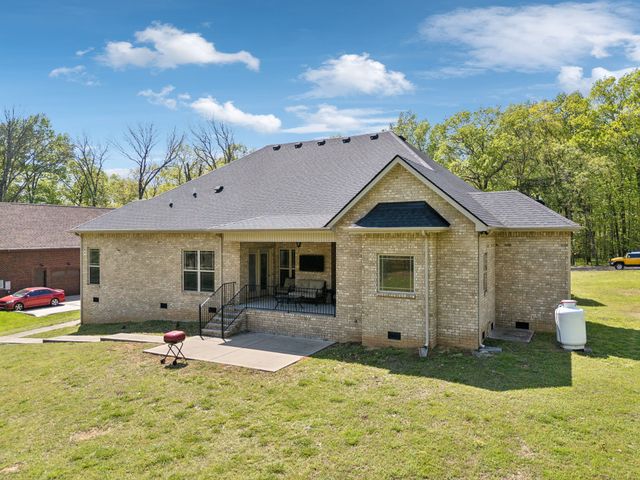 4135 Smotherman Ln, Hermitage, TN 37076