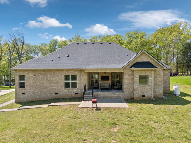 4135 Smotherman Ln, Hermitage, TN 37076