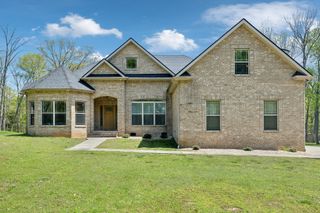 4135 Smotherman Ln, Hermitage, TN 37076