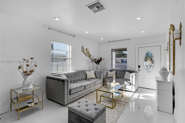 174 E 40th Street, Hialeah, FL 33013